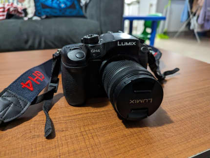 used lumix gh4