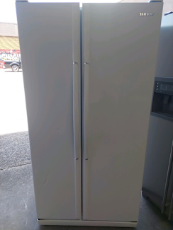 gumtree double door fridge