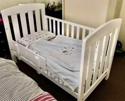 baby cots in baby bunting in Victoria Gumtree Australia Free Local Classifieds