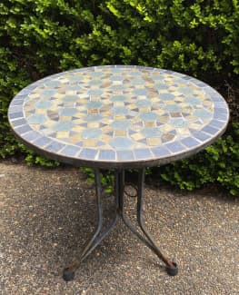 garden tables for sale