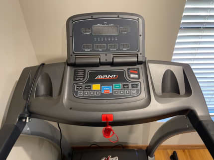 Avanti discount treadmill at680