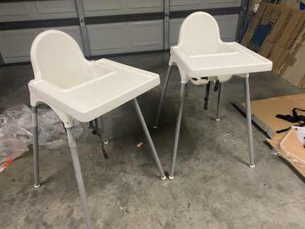 white outdoor bench seats