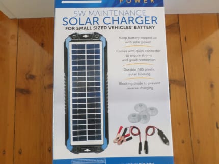 Repco solar on sale trickle charger