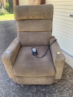 electric recliner chairs gold coast