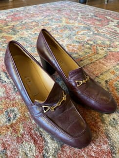 Used gucci loafers on sale women's