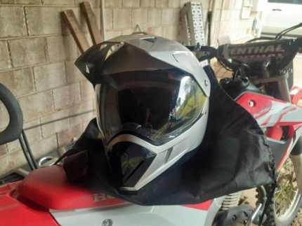 dirt bike helmets gumtree