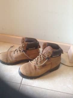 used steel toe boots near me