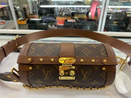 Pre-Loved Louis Vuitton Damier Azur Mini Pochette Accessories by Pre-Loved  by Azura Reborn Online, THE ICONIC