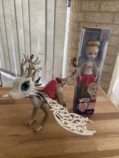 Mattel Ever After High Apple White's Dragon Braeburn