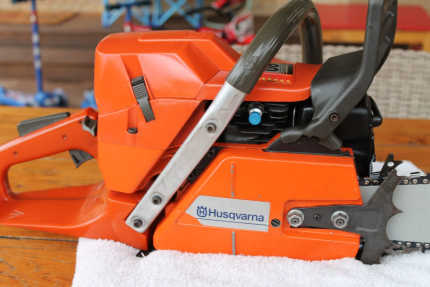 Second hand deals husqvarna chainsaws