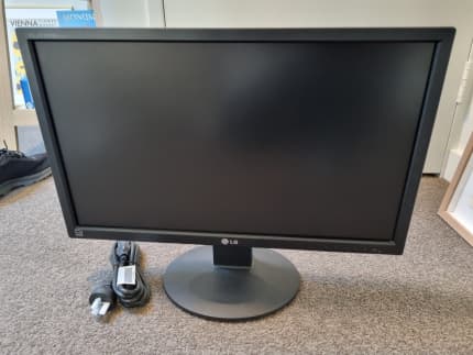 monitor 24 inch second