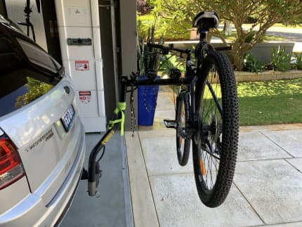 Sca three clamp single pole 2024 bike carrier