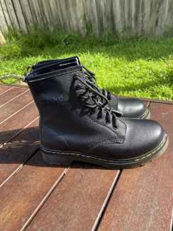 doc martens size 5