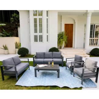 Gumtree deals outdoor setting