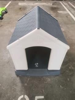 Dog house outlet gumtree