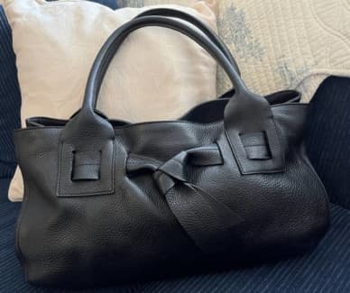 100% Authentic New Meli Melo Thela Medium Bag Italian Leather