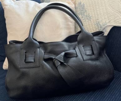 100% Authentic New Meli Melo Thela Medium Bag Italian Leather Black Tod