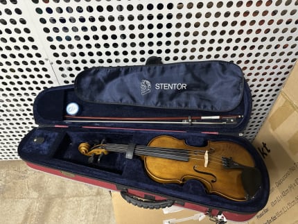 violin 1 4 size in Sydney Region, NSW, Musical Instruments