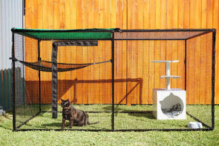 Portable cat enclosures for 2024 caravans