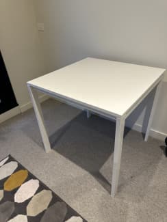 gumtree small dining table