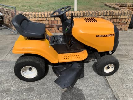 Mcculloch ride best sale on mower bunnings