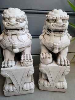 Strong mythical powers of protection Chinese Foo Dogs