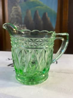 Green Depression Glass Kelloggs Measuring Cup 3 Spout Vintage 1930s