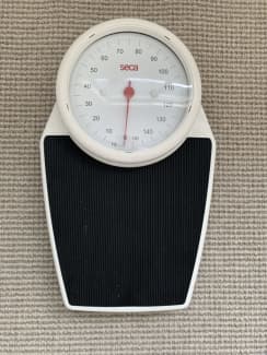 seca 762 - Mechanical personal scale with fine 1 lbs graduation · seca