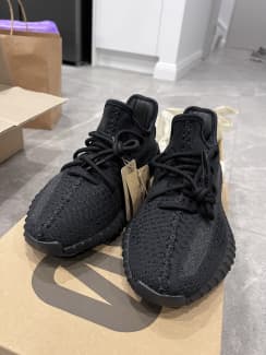 used black yeezys