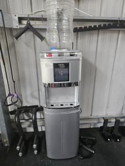 Aqua to go vita store floor standing water cooler