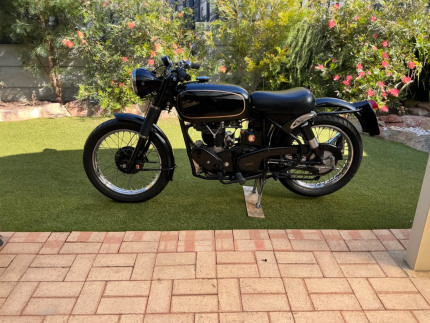 Velocette le for sale gumtree cheap