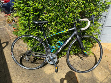 Road bikes on gumtree hotsell