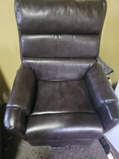 Electric lift chair gumtree hot sale