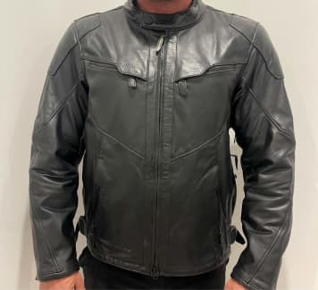 Used mens harley on sale davidson leather jacket