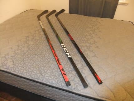 EASTON SYNERGY 350 grip flex RIGHT handed Ice Hockey Stick - USED