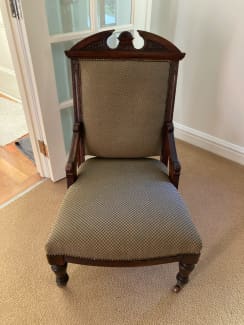 Gumtree antique nursing outlet chair