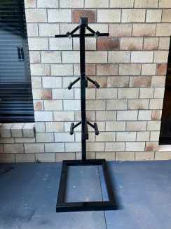 Very Heavy Duty Black 3 Horse Saddle Stand