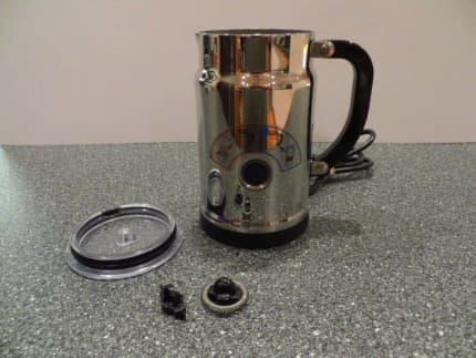 NESPRESSO Milk Frother Steamer Cappuccino Latte 3192