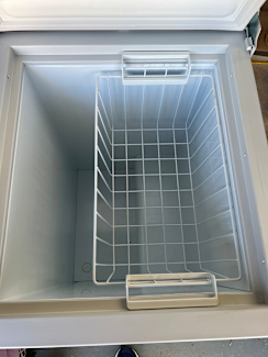 bush 99l chest freezer