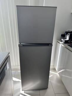 kogan 372l fridge