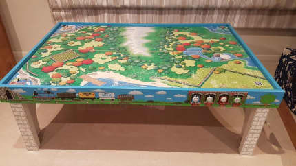 learning curve thomas the train table