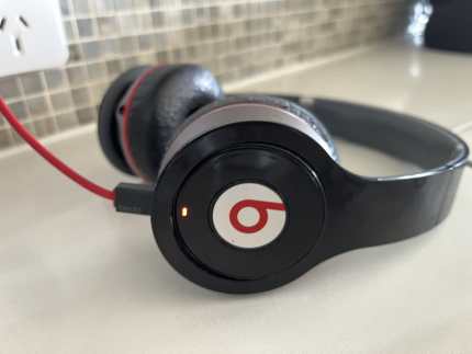 beats headphones Headphones Earphones Gumtree Australia Free