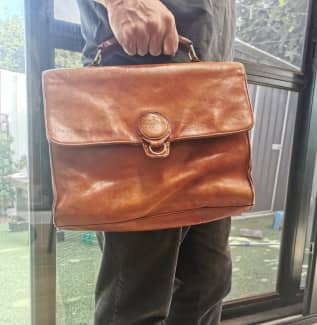 Leather briefcase melbourne hot sale