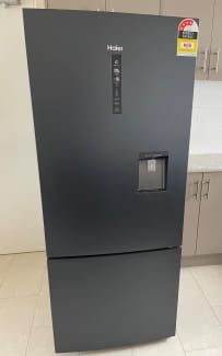 haier 417l bottom mount fridge with water dispenser silver