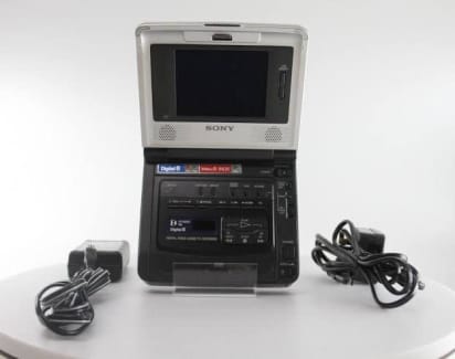 Sony GV-D1000E PAL mini-DV Video Walkman rental