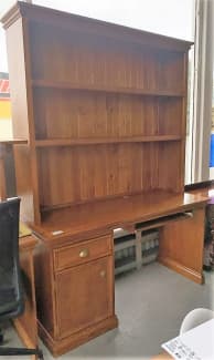 Pine desk on sale with hutch