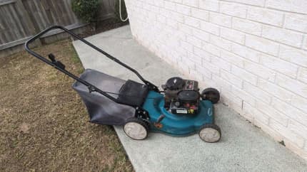 briggs and stratton 450 148cc mower Lawn Mowers Gumtree