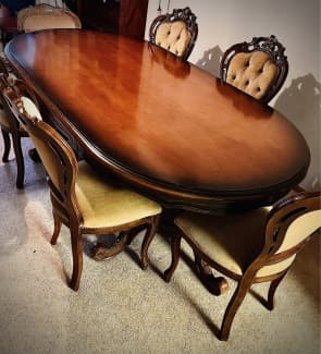 gumtree antique dining table