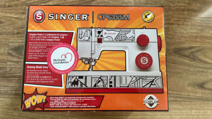 Singer 4411 Heavy Duty Sewing Machine Used