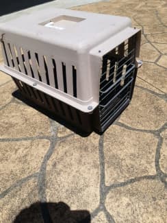 Wag Time Traveller Open Top Pet Carrier White Grey Small Petbarn